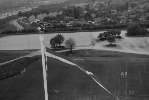 Dronning Margrethes gave fra bl.a. Brøndby Kommune - Den højeste flagstang i Danmark - Foto: Forstadsmuseet